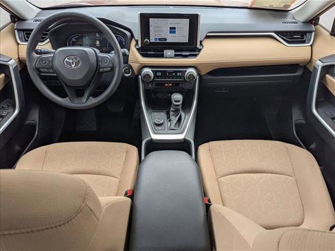 Certified 2025 Toyota RAV4 XLE w/ Convenience Package image 15