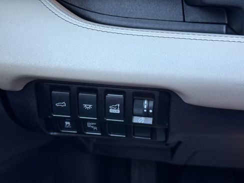 Used 2022 Subaru Ascent Touring w/ Popular Package #2A AWD/4WD image 34