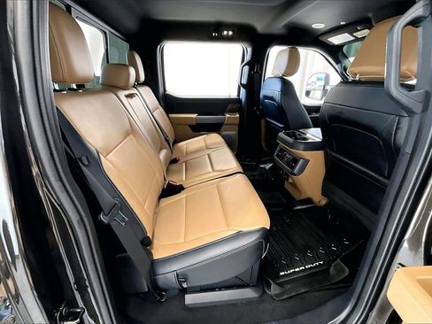 Used 2024 Ford F250 Lariat w/ Lariat Ultimate Package image 20