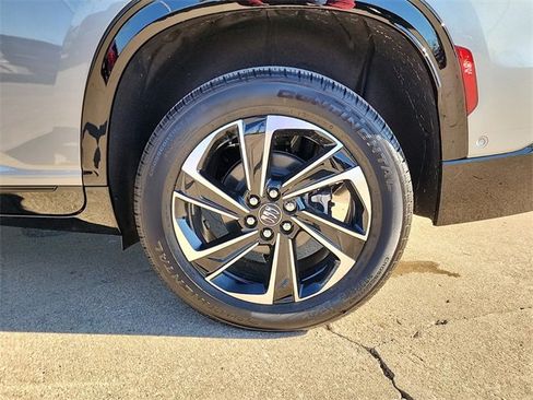 New 2025 Buick Enclave Sport Touring w/ Super Cruise Package image 29