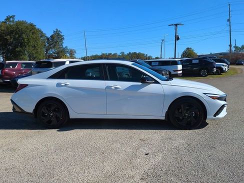 New 2026 Hyundai Elantra SEL Sport image 4