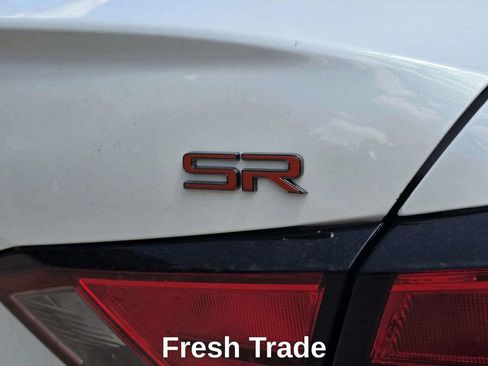 Used 2024 Nissan Altima 2.5 SR FWD image 7