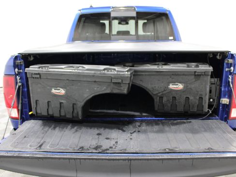 Used 2017 RAM 1500 Big Horn AWD/4WD image 18
