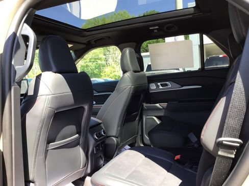 New 2026 Ford Explorer ST w/ Sun And Sound Package AWD/4WD image 16