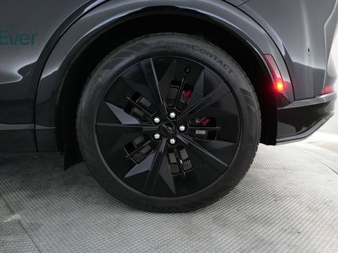 Used 2025 Ford Mustang Mach-E GT AWD/4WD image 9