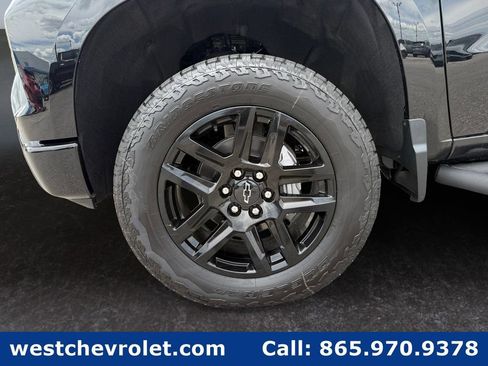 New 2026 Chevrolet Silverado 1500 LT Trail Boss w/ Convenience Package II AWD/4WD image 9