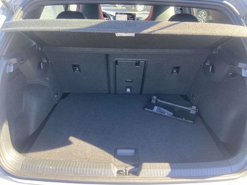 Certified 2025 Volkswagen GTI SE image 12