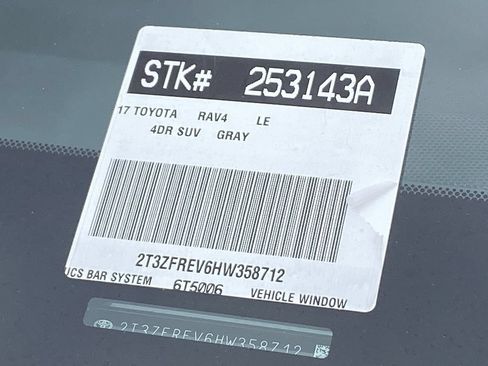 Certified 2017 Toyota RAV4 LE w/ Carpet Mat Package FWD image 37