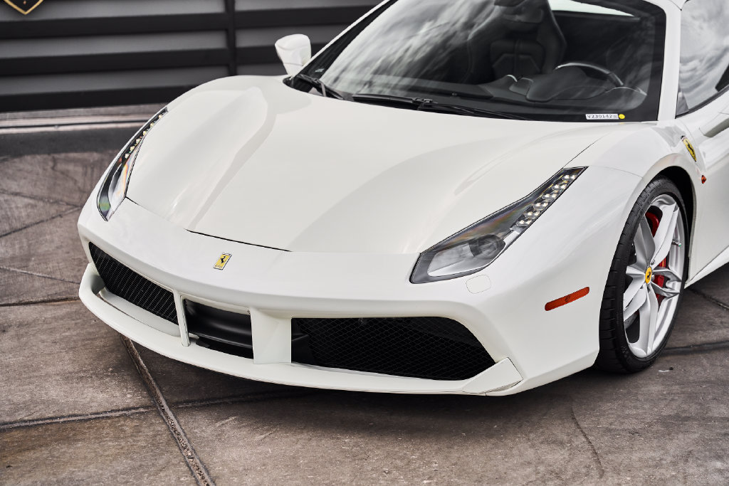 Used 2018 Ferrari 488 Spider RWD image 7