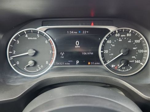 Used 2023 Nissan Rogue S image 34