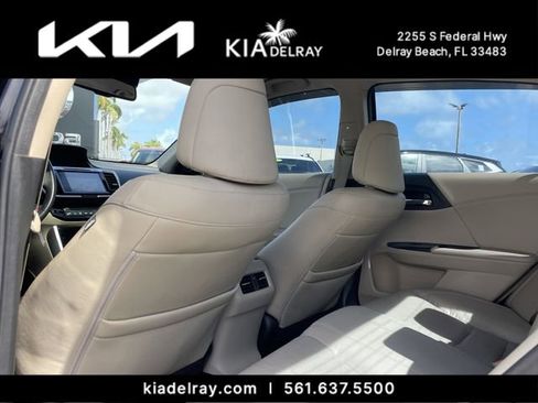 Used 2017 Honda Accord EX-L image 15