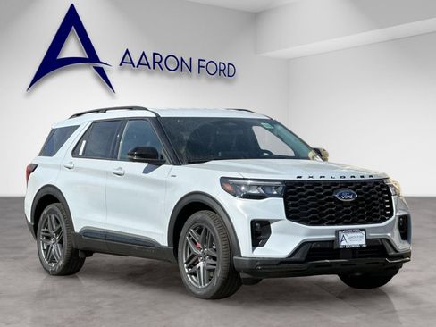 New 2026 Ford Explorer ST-Line w/ ST-Line Street Pack image 8