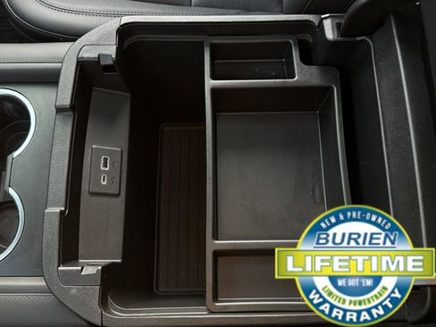 Used 2023 Chevrolet Suburban Z71 w/ Z71 Off-Road Package image 19