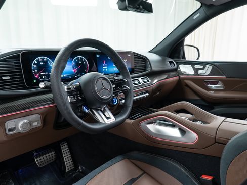 New 2026 Mercedes-Benz GLE 53 AMG 4MATIC image 12