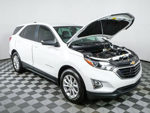 Used 2018 Chevrolet Equinox LS FWD image 31