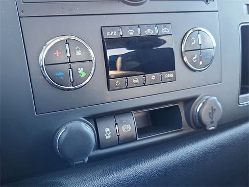 Used 2012 Chevrolet Silverado 2500 LT w/ Z71 Appearance Package image 29