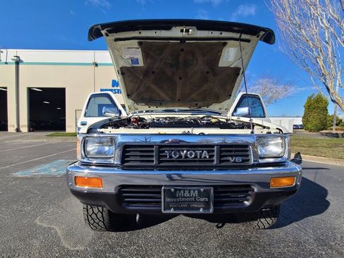 Used 1990 Toyota Pickup SR5 image 25