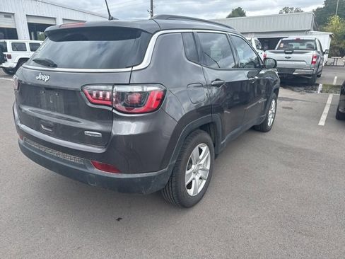Used 2022 Jeep Compass Latitude w/ Sun and Sound Group image 6