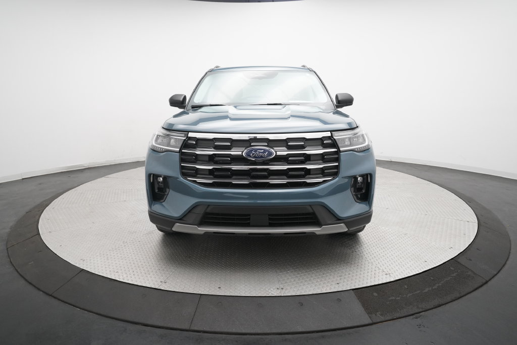 Used 2026 Ford Explorer Active w/ Active Comfort Package AWD/4WD image 11