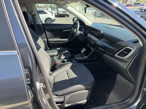 Certified 2025 Kia Seltos X-Line AWD/4WD image 32