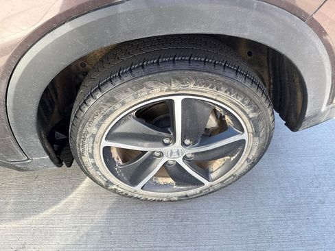 Used 2022 Honda HR-V EX image 4