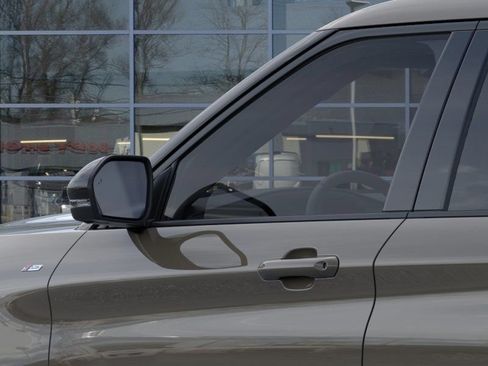 New 2026 Ford Explorer ST-Line w/ ST-Line Street Pack AWD/4WD image 21