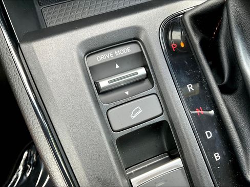 Used 2026 Honda CR-V Sport Touring image 37