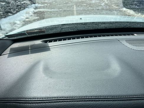 Used 2025 Jeep Compass Limited image 35