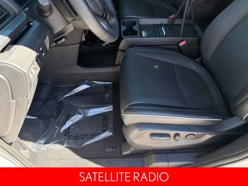 Used 2023 Honda Odyssey Elite image 18