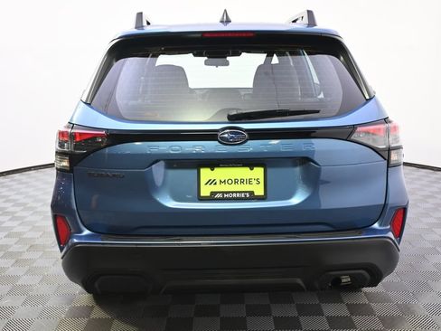 Used 2025 Subaru Forester AWD/4WD image 5