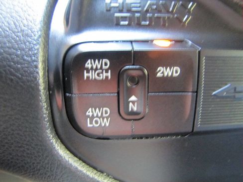 Used 2022 RAM 2500 Big Horn AWD/4WD image 45