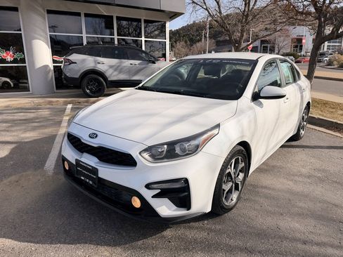 Certified 2021 Kia Forte LXS image 5