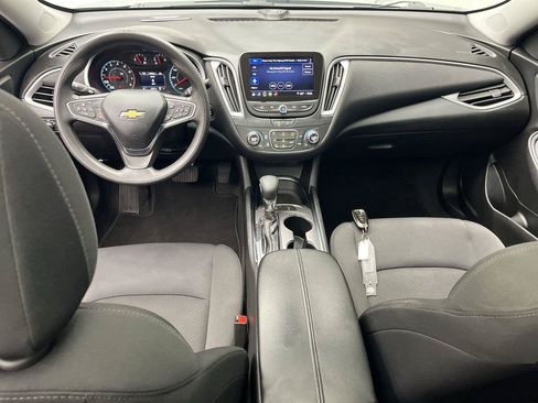 Used 2024 Chevrolet Malibu LT FWD image 4