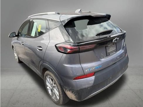 Used 2023 Chevrolet Bolt EUV LT w/ Driver Confidence Package FWD image 6