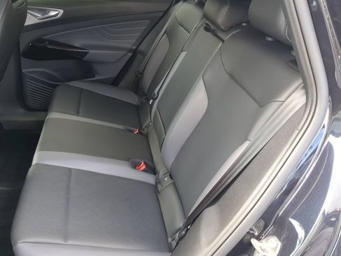 Certified 2023 Volkswagen ID.4 Pro S AWD/4WD image 18