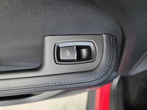 Used 2024 Porsche Macan w/ Premium Plus Package image 70