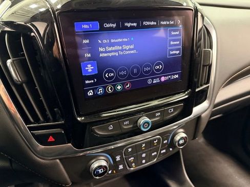 Certified 2020 Chevrolet Traverse LT image 14