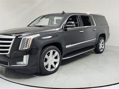 Used 2016 Cadillac Escalade ESV Luxury
