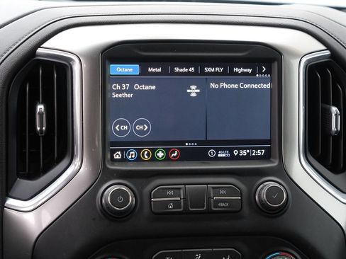 Used 2020 Chevrolet Silverado 1500 RST image 24