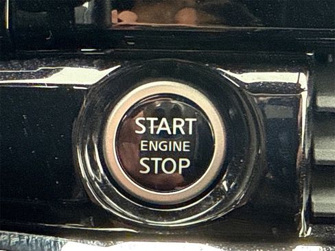 Used 2024 Nissan Pathfinder Rock Creek image 26