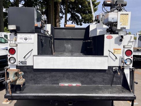 Used 2016 Ford F450 XL w/ Power Equipment Group AWD/4WD image 7