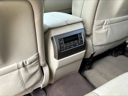 Used 2017 Lexus GX 460 Premium w/ Premium Package AWD/4WD image 10