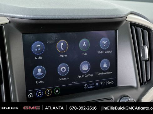 Used 2024 GMC Terrain Denali w/ Denali Premium Package AWD/4WD image 14