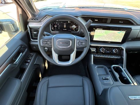 New 2026 GMC Sierra 2500 Denali w/ Denali Reserve Package image 22