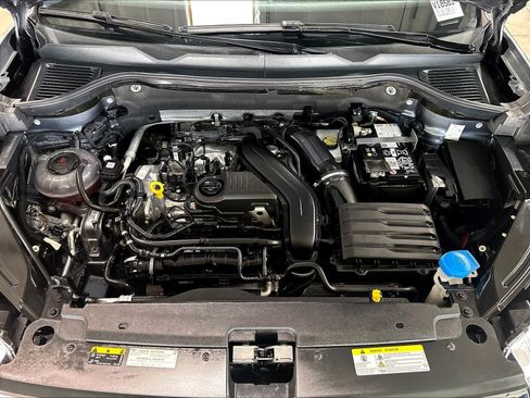 Used 2024 Volkswagen Taos SE FWD image 33