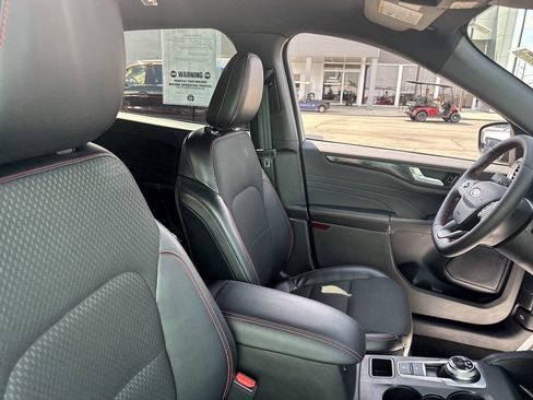 Certified 2023 Ford Escape ST-Line image 13