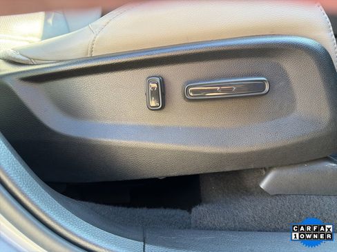 Used 2021 Honda CR-V Touring image 16