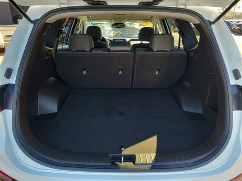 Used 2020 Hyundai Santa Fe SEL image 19