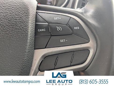 Used 2019 Jeep Cherokee Latitude Plus image 24