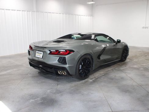 Used 2023 Chevrolet Corvette Stingray Premium Conv w/ Stealth Interior Trim Package image 8